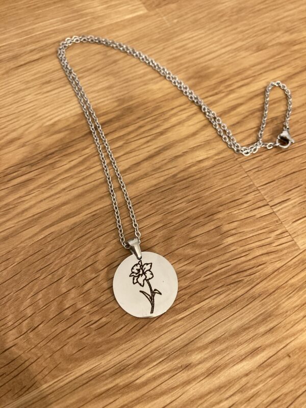 Collier fleur de naissance – Image 5
