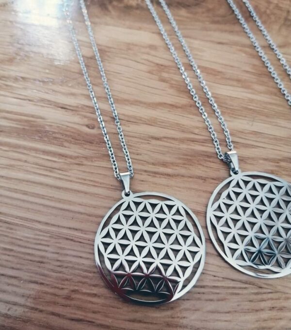 Collier fleur de vie